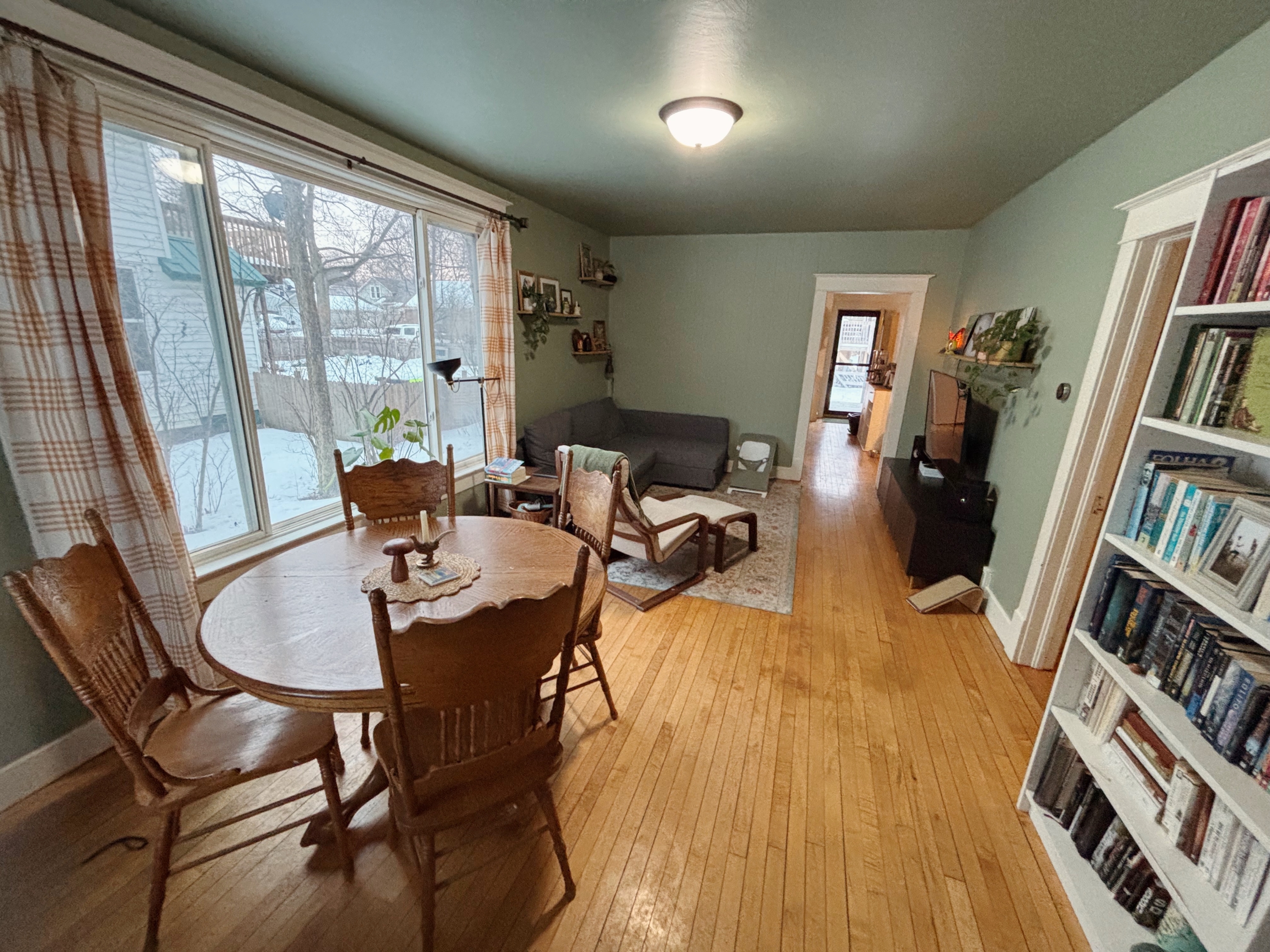 Property thumbnail image